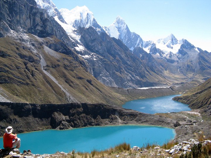 Peruvian Andes

Nevados y lagunas glaciares.

Snowcapped mountains and glacial lagoons.